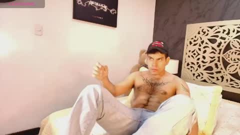 derek_voss online show from 05-18-26, 01:06
