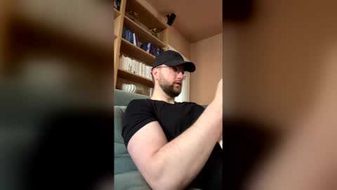 derkleinerabauke online show from 04-20-26, 04:10