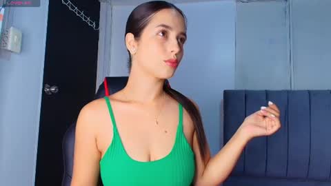 derly_cuervo703031 online show from 07-17-26, 07:19