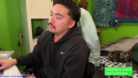 Snapshot of derrick_hose chatting on 01-26-25, 05:13 Derrick Hose online show from 01-26-25, 05:13