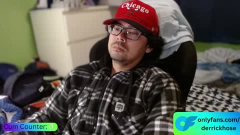 Snapshot of derrick_hose chatting on 05-02-26, 03:00 Derrick Hose online show from 05-02-26, 03:00