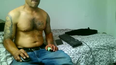dertymoney1 online show from 05-06-26, 08:36