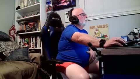 Snapshot of desertknight56 chatting on 11-06-25, 02:12 D K online show from 11-06-25, 02:12