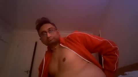 Snapshot of desiboi9 chatting on 11-01-25, 02:35 desiboi9 online show from 11-01-25, 02:35
