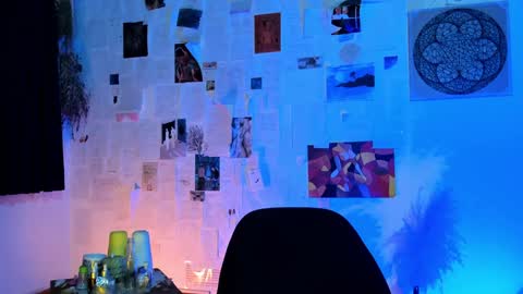 Desidias online show from 01-19-25, 05:05