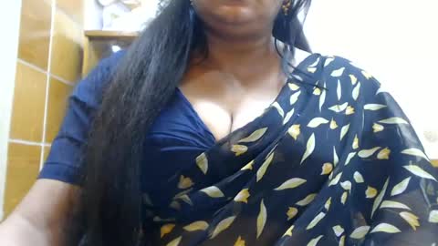 Maisa online show from 06-13-26, 05:22