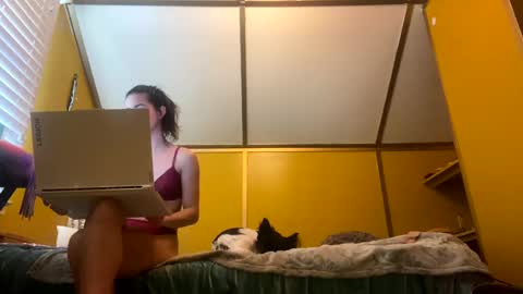 desimonroe online show from 01-27-25, 06:20