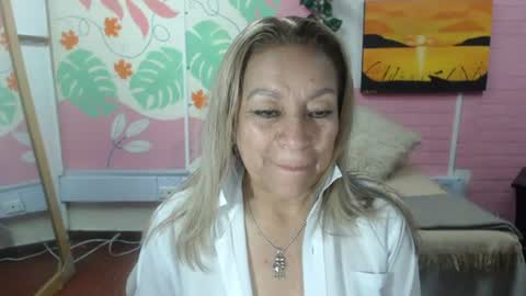 VALERIA online show from 07-01-26, 08:41