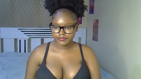 desiredahlia33 online show from 03-09-26, 10:52