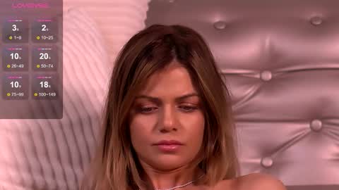 Mia online show from 03-31-26, 06:58