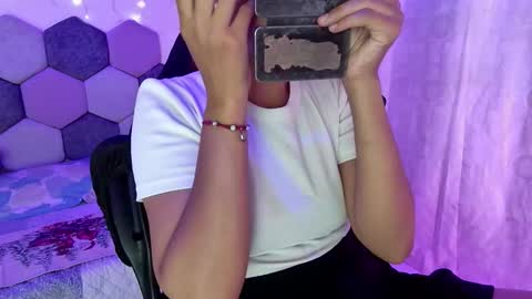 TORI AND MR. BEAR online show from 12-20-25, 05:53