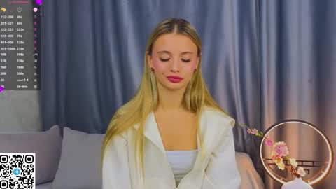 Snapshot of desireeclipse chatting on 12-02-25, 06:08 Willow online show from 12-02-25, 06:08