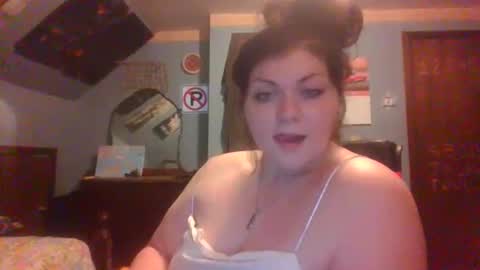 Snapshot of desireepeach69 chatting on 05-29-26, 01:47 desireepeach69 online show from 05-29-26, 01:47