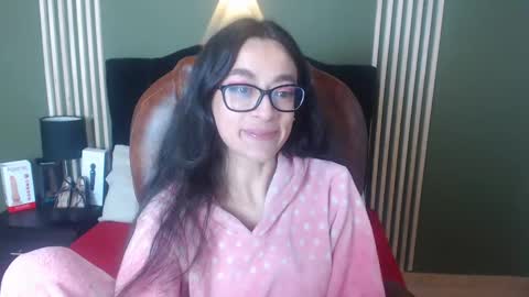 Snapshot of desiring__angel chatting on 01-07-25, 05:53 Desiring Angel online show from 01-07-25, 05:53