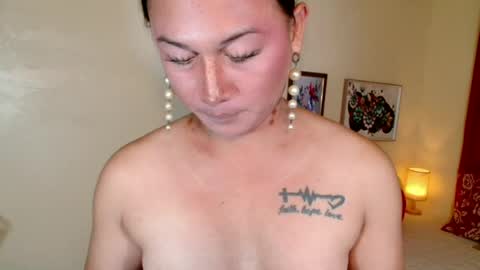 Snapshot of destenierose chatting on 06-27-26, 01:21 destenierose online show from 06-27-26, 01:21