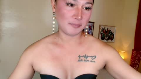 Snapshot of destenierose chatting on 07-07-26, 12:35 destenierose online show from 07-07-26, 12:35