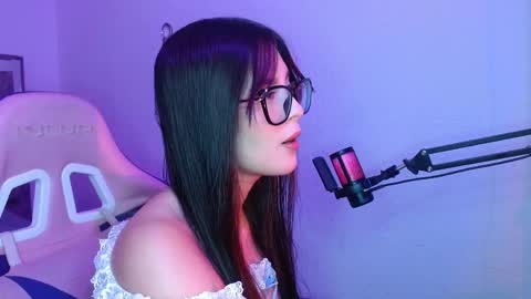 Snapshot of destinya_ chatting on 06-03-26, 11:24 destinya_ online show from 06-03-26, 11:24