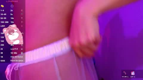 Snapshot of destinya_ chatting on 06-19-26, 12:09 destinya_ online show from 06-19-26, 12:09