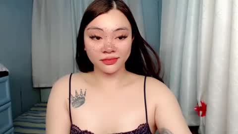 Snapshot of destinyroxie chatting on 12-30-24, 06:53 ROXIE  online show from 12-30-24, 06:53