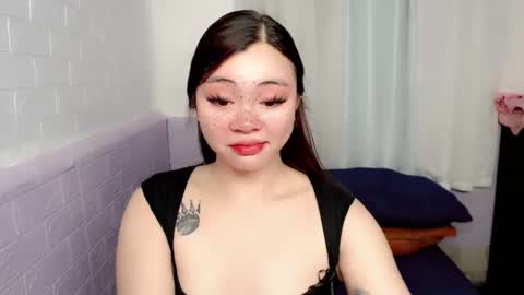 Snapshot of destinyroxie chatting on 02-17-25, 03:58 ROXIE  online show from 02-17-25, 03:58