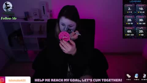 Snapshot of destroyall420 chatting on 01-10-25, 07:04 Lola Bdsm and fries online show from 01-10-25, 07:04