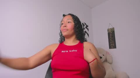 Snapshot of desty_y chatting on 04-06-26, 05:52 desty_y online show from 04-06-26, 05:52