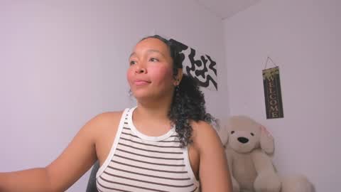 Snapshot of desty_y chatting on 04-07-26, 04:02 desty_y online show from 04-07-26, 04:02