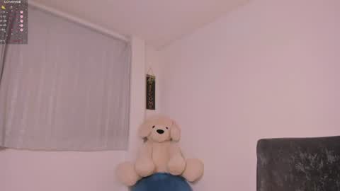 Snapshot of desty_y chatting on 07-11-26, 01:03 desty_y online show from 07-11-26, 01:03