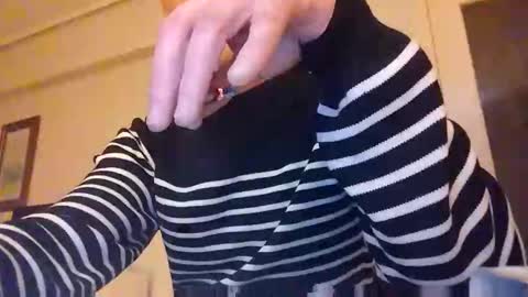 Snapshot of detraka51146913 chatting on 11-03-25, 11:26 detraka51146913 online show from 11-03-25, 11:26