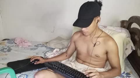 Snapshot of deus_steim chatting on 10-16-25, 06:36 deus_steim online show from 10-16-25, 06:36