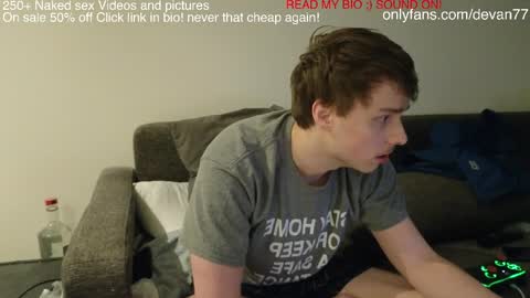 Snapshot of devantheplug chatting on 04-06-26, 07:42 Devan online show from 04-06-26, 07:42