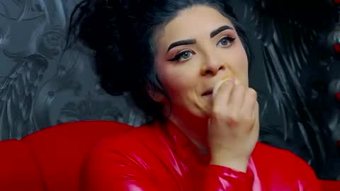 Snapshot of devashaqueen chatting on 05-29-26, 08:23 Devasha online show from 05-29-26, 08:23