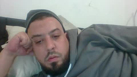 Snapshot of devil_angel66 chatting on 10-25-25, 04:57 devil_angel66 online show from 10-25-25, 04:57