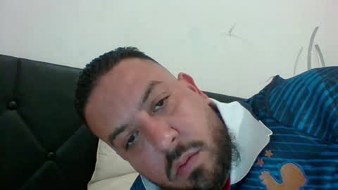 Snapshot of devil_angel66 chatting on 06-16-26, 04:42 devil_angel66 online show from 06-16-26, 04:42
