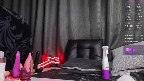 devil_s_bride online show from 03-10-25, 05:18