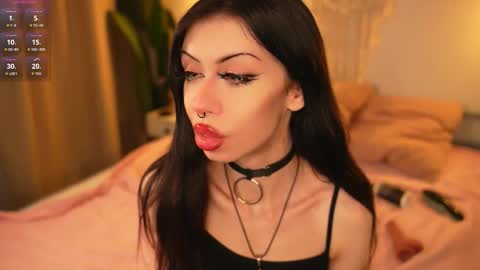 Snapshot of devilss_toy chatting on 12-21-25, 04:03 CIBELLE online show from 12-21-25, 04:03