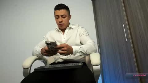 Devin Hunter online show from 01-16-26, 10:58