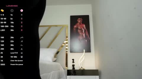 Devin Hunter online show from 04-23-26, 02:08