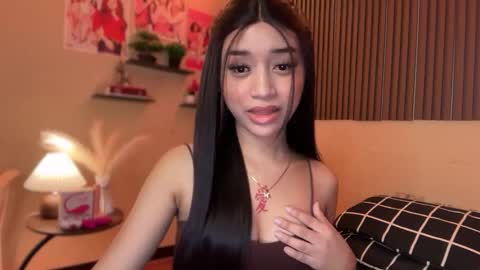 Devine Greyson online show from 10-29-25, 01:13