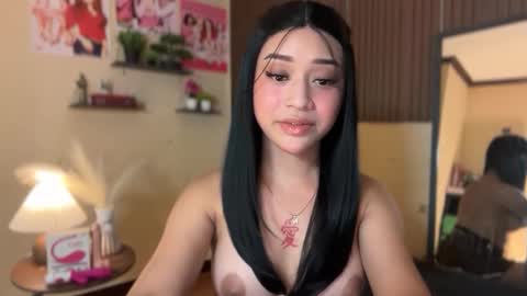 Snapshot of devine_goddessx chatting on 04-06-26, 03:24 Devine Greyson online show from 04-06-26, 03:24