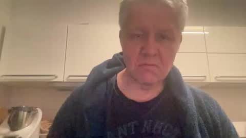 Devon online show from 04-12-26, 10:48