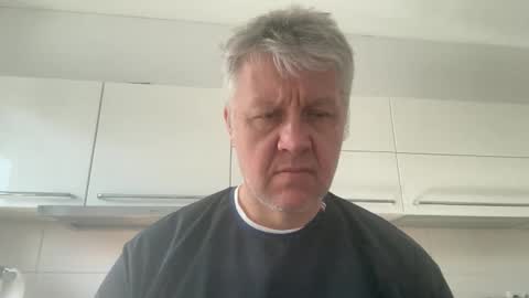 Devon online show from 04-25-26, 08:17