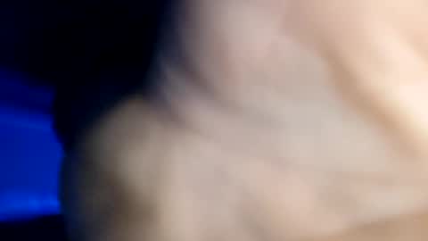 Snapshot of devour112376 chatting on 12-12-24, 11:18 DeVour online show from 12-12-24, 11:18