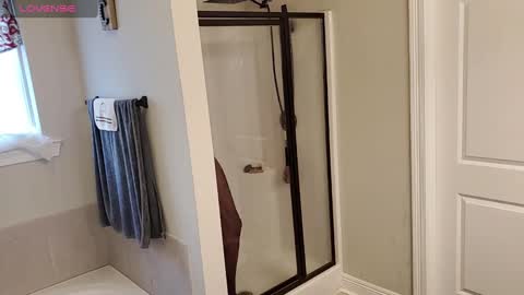 Dextercollins online show from 12-18-24, 07:30