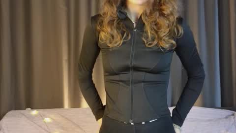 Kira online show from 02-04-26, 06:19