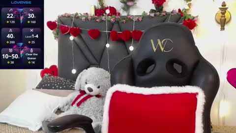 dharanisnisha online show from 02-18-26, 12:01