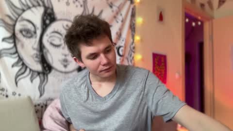 Di Alex online show from 12-27-24, 09:50