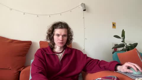 Di Alex online show from 04-25-26, 09:12