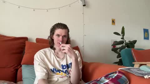 Di Alex online show from 04-26-26, 08:12