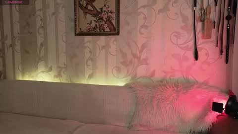 Diana Di Honey online show from 09-09-25, 02:16